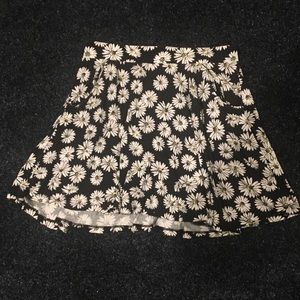 Daisy skater skirt